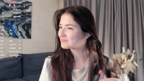 Viola online show from December 23, 5:32 pm