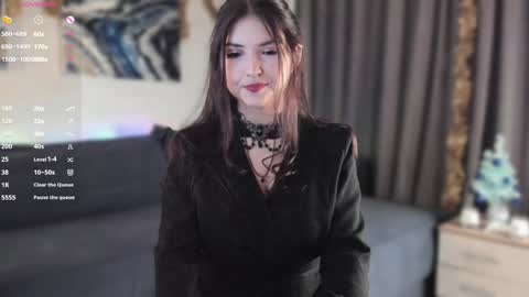 Viola online show from December 29, 2:00 pm