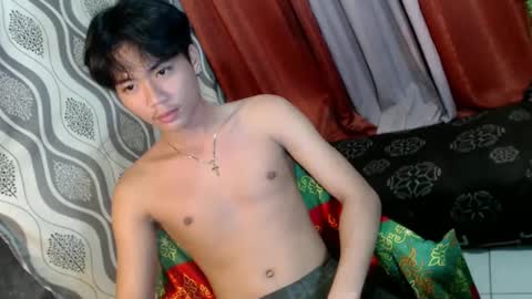 Snapshot of edelcum_xx chatting on January 25, 9:04 am edelcum_xx online show from January 25, 9:04 am