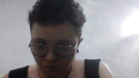 Snapshot of eden_jupiters chatting on February 21, 4:46 am eden_jupiters online show from February 21, 4:46 am