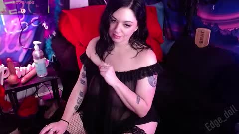 Edge Doll online show from February 5, 10:03 pm