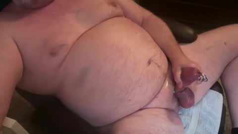 Snapshot of edge_jacker chatting on November 3, 10:53 pm Edging Fun online show from November 3, 10:53 pm