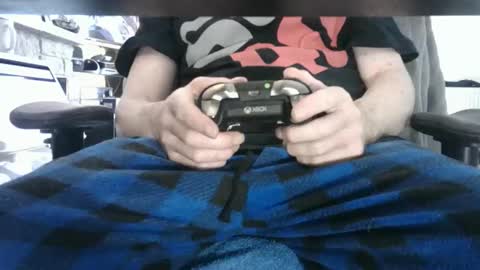 edged biker online show from March 29, 12:38 pm