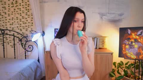 Snapshot of edithbrucker chatting on September 20, 3:29 am Im Sally Im new here lets meet online show from September 20, 3:29 am