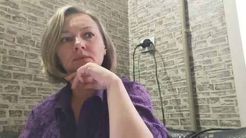 edithmanning online show from December 29, 8:33 am