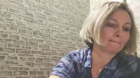 edithmanning online show from January 8, 3:28 pm