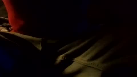 Snapshot of edmore1215 chatting on March 11, 12:00 am edmore1215 online show from March 11, 12:00 am