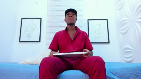 Edmund Falker online show from October 21, 3:51 am