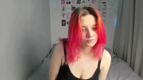 Snapshot of edna_dana chatting on February 11, 5:40 pm Edna online show from February 11, 5:40 pm
