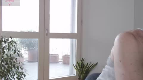 Edo Silver online show from March 12, 9:23 am