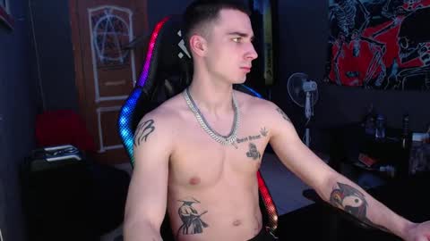 Eduar online show from January 19, 5:07 pm