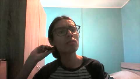 Snapshot of eduardo_andres chatting on February 27, 7:03 pm Eduardo Andrs online show from February 27, 7:03 pm