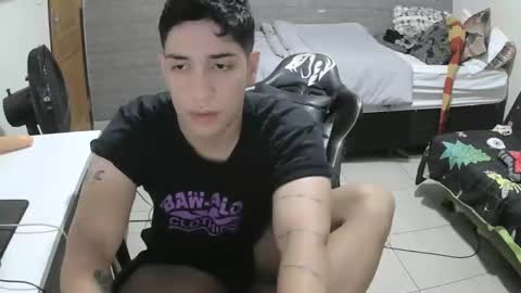 Snapshot of eduardobranco chatting on December 21, 9:55 pm eduardobranco online show from December 21, 9:55 pm