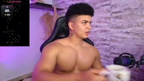 EDWARD CLARCK online show from October 4, 12:08 am