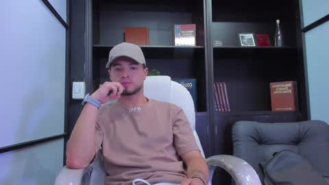 Edward Ross online show from January 29, 2:19 am