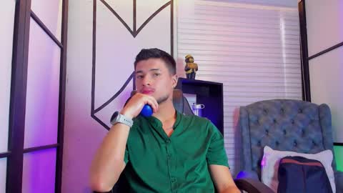 Edward Ross online show from September 15, 7:03 pm