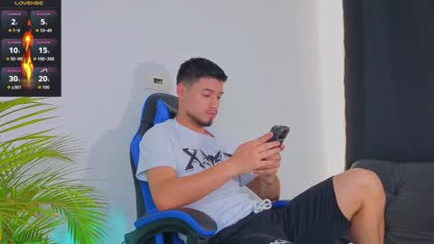 Edward Ross online show from October 22, 7:35 pm