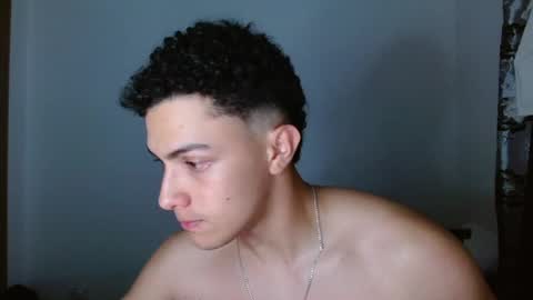 Snapshot of edwisalvatore chatting on January 13, 4:18 am edwisalvatore online show from January 13, 4:18 am