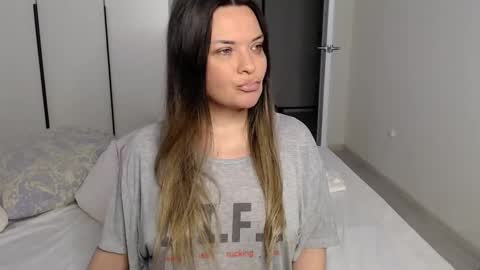 Snapshot of eelena4kiss chatting on March 2, 4:53 pm eelena4kiss online show from March 2, 4:53 pm