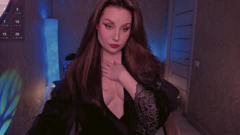 Snapshot of eesmaaarr chatting on November 11, 12:10 am eesmaaarr online show from November 11, 12:10 am