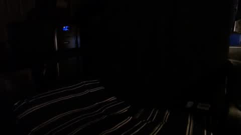 eeyoreeeyore online show from November 16, 4:40 am