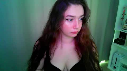 effie_balconii online show from September 15, 10:59 am