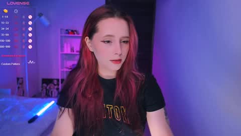 Snapshot of effie_lee chatting on December 5, 7:49 am Effie online show from December 5, 7:49 am