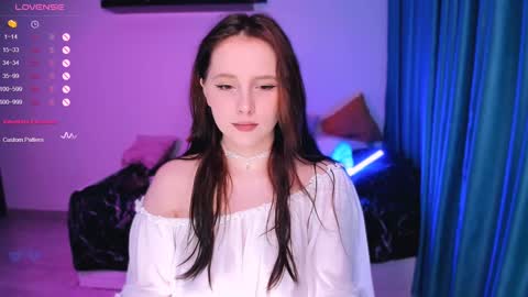 Snapshot of effie_lee chatting on December 22, 12:27 pm Effie online show from December 22, 12:27 pm