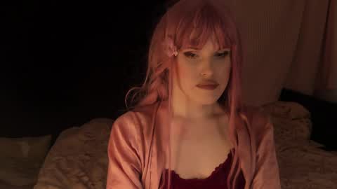 Effie Mur online show from January 8, 3:17 pm