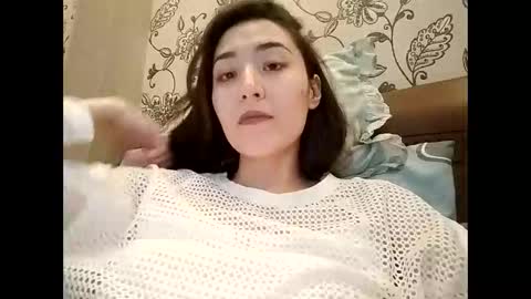 Effy online show from May 31, 6:09 pm