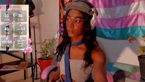 Snapshot of effy_marinn chatting on September 23, 11:35 am effy_marinn online show from September 23, 11:35 am