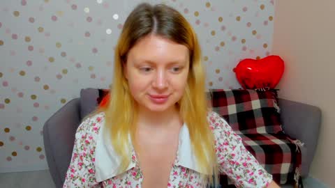 Effy online show from January 28, 6:27 am