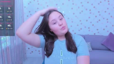 Effy online show from February 15, 1:27 pm