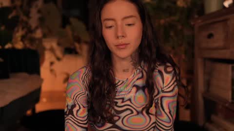 Snapshot of effylowell_ chatting on January 29, 12:43 am Effy online show from January 29, 12:43 am