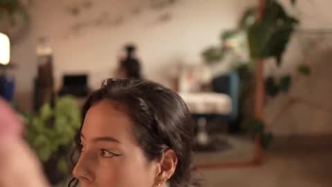 Snapshot of effylowell_ chatting on November 15, 6:15 pm Effy online show from November 15, 6:15 pm