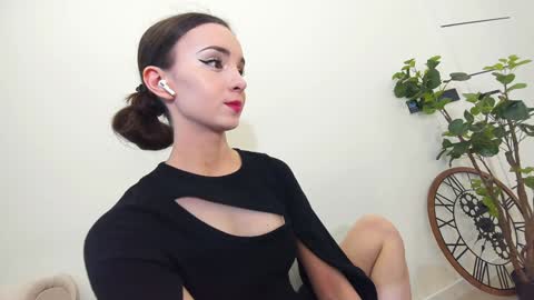 Erik and Alice online show from February 1, 5:07 am