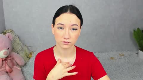 Snapshot of eileenmoores chatting on December 2, 7:14 am eileenmoores online show from December 2, 7:14 am