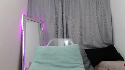 Snapshot of eileenqueen23 chatting on November 30, 7:40 pm Eileen online show from November 30, 7:40 pm