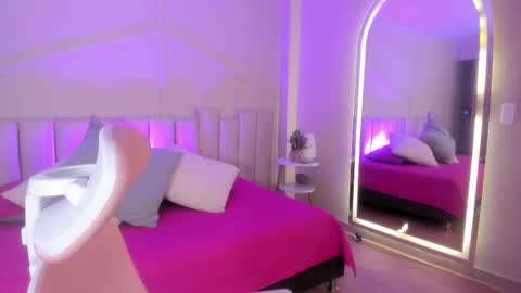 Snapshot of eimmy_bm chatting on November 30, 5:39 pm eimmy_bm online show from November 30, 5:39 pm