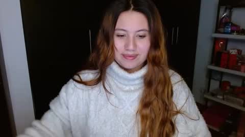 Snapshot of eimy_collin chatting on December 2, 4:42 am EIMY MODEL INDEPENDENT online show from December 2, 4:42 am