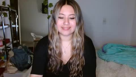 Snapshot of eimy_collin chatting on October 7, 3:58 am EIMY MODEL INDEPENDENT online show from October 7, 3:58 am