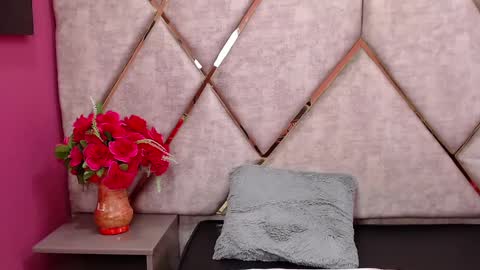 Snapshot of eimy_cutte chatting on January 17, 7:27 pm eimy_cutte online show from January 17, 7:27 pm
