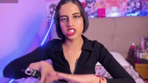 Eimyflorian online show from October 18, 6:08 pm