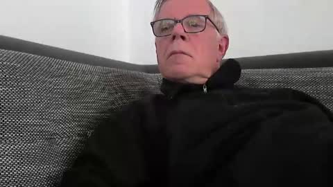 Snapshot of eisbaer1957 chatting on January 12, 2:30 pm eisbaer1957 online show from January 12, 2:30 pm