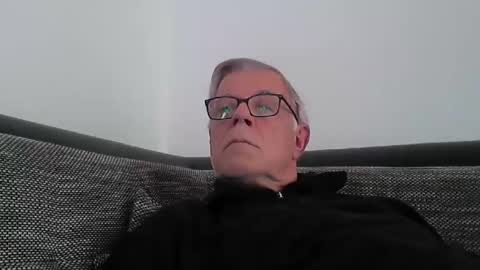 Snapshot of eisbaer1957 chatting on January 26, 2:52 pm eisbaer1957 online show from January 26, 2:52 pm