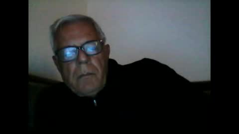 Snapshot of eisbaer1957 chatting on October 10, 8:30 pm eisbaer1957 online show from October 10, 8:30 pm