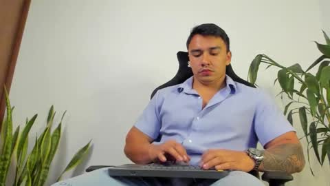 EITHAN CONOR online show from September 26, 2:26 am