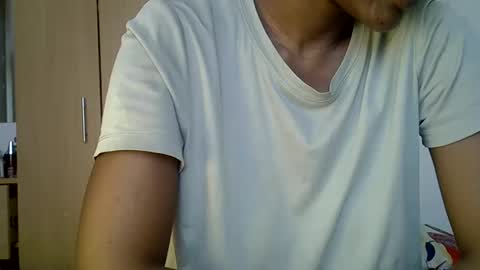 petite online show from December 8, 8:20 am