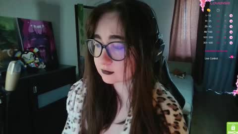 If you like it when I meow give me a thumbs up online show from September 26, 9:24 am