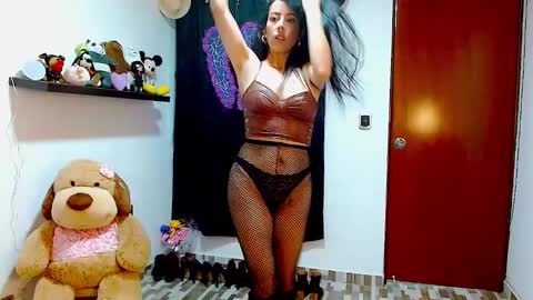 ela_3611 online show from December 5, 11:51 pm